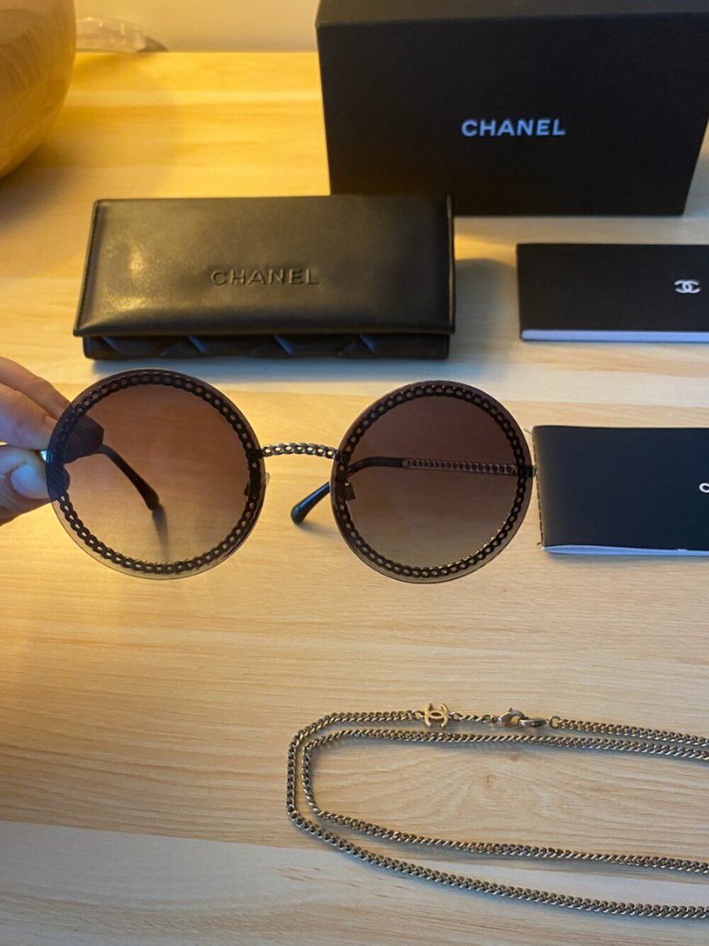 CHANEL Sunglasses with Gold Chain - Picture 7 of 10